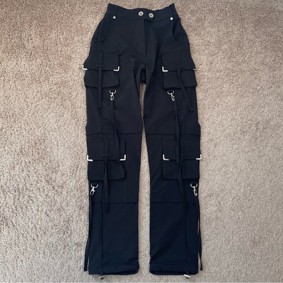 Maniere De Voir Pants - Maniere De Voir Black High-Rise Women’s Cargo Nylon Blend Utility Pants Size 6